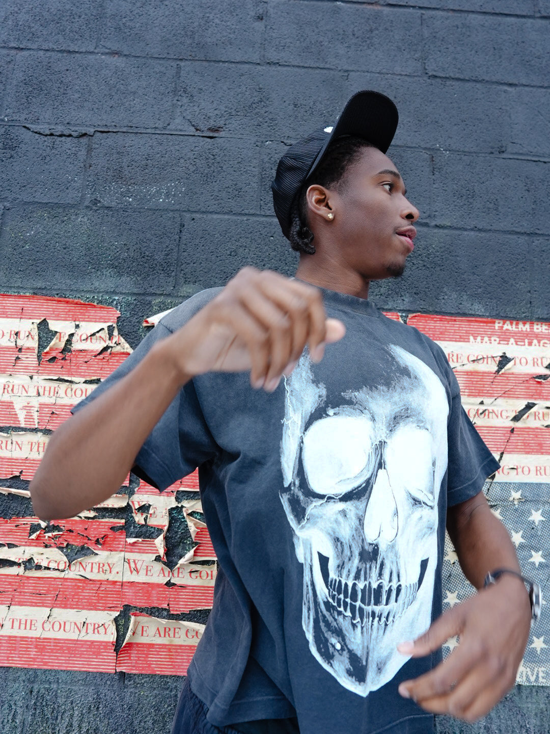 ALMIGHTY SKULL T-SHIRT